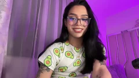 Samantha Bernardo online show from April 20, 4:26 am