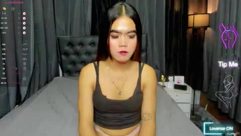 samanthamoonlightx online show from May 15, 9:00 pm