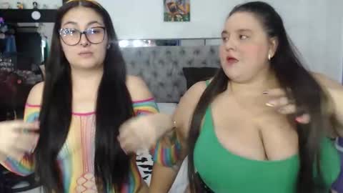 Snapshot of samanthasophie chatting on October 1, 8:52 pm SamanthaSophie online show from October 1, 8:52 pm