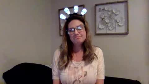 Samantha Vale online show from October 30, 5:30 am