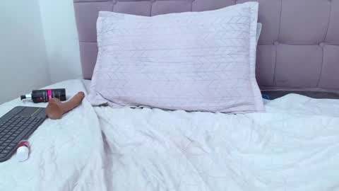 samara_wish online show from May 15, 11:34 pm