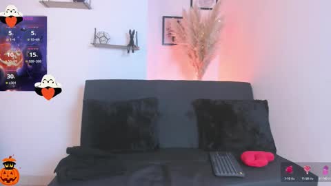 Snapshot of samarahanss chatting on October 10, 3:07 pm samara online show from October 10, 3:07 pm