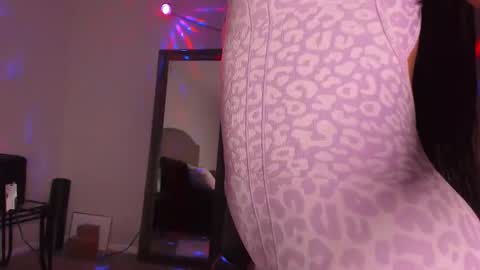 Yaya online show from January 14, 4:31 am