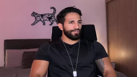 Sam Dornan online show from March 3, 11:24 pm