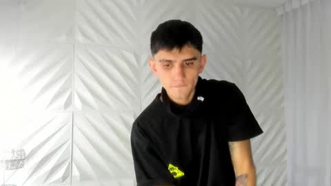 Sam  online show from January 3, 12:29 pm