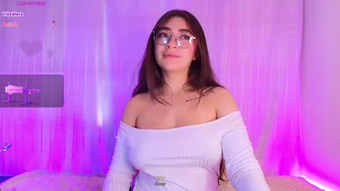 samii evans  online show from February 21, 8:16 pm