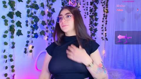 samii evans  online show from September 25, 3:02 am