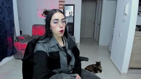 SARA online show from October 6, 1:23 am