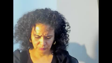 sam online show from November 3, 11:50 pm