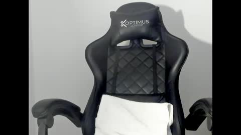 sam online show from October 21, 9:18 pm