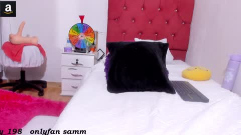 Snapshot of sammy18_ chatting on February 1, 3:18 pm Sammy online show from February 1, 3:18 pm