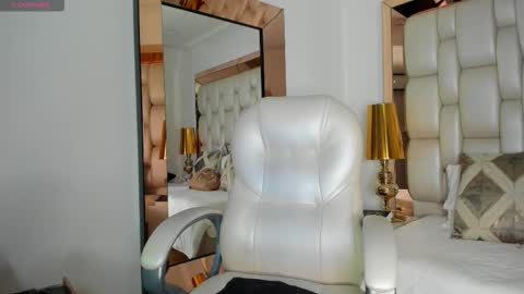 Sammy online show from November 6, 6:22 pm