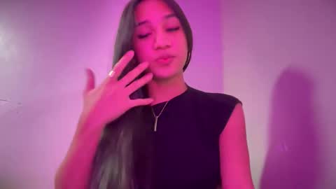 Sam online show from November 23, 8:18 pm