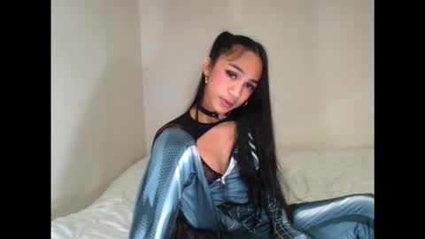 Sam online show from October 19, 12:59 am