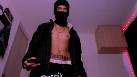   online show from February 15, 1:05 pm