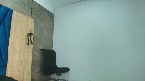 Snapshot of samy_grey01 chatting on October 7, 4:19 am S A M Y G R E Y online show from October 7, 4:19 am