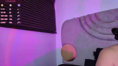 SAMY GREY... online show from February 2, 4:53 am