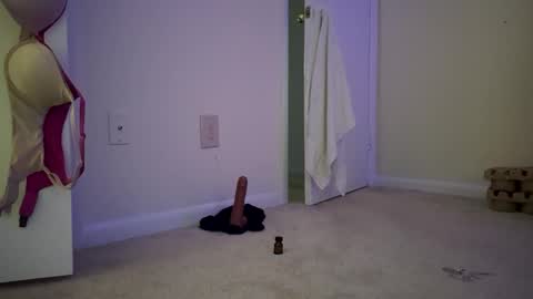 Snapshot of sanchezabsurdo chatting on September 16, 9:51 pm sanchezabsurdo online show from September 16, 9:51 pm