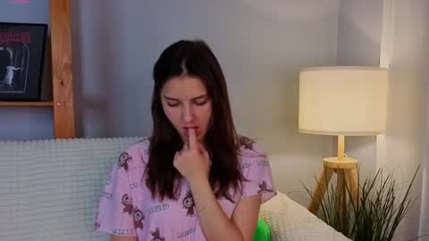 Isabel but you can call me Bella online show from November 25, 1:48 am