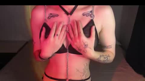 sandraa_a online show from October 1, 3:11 pm