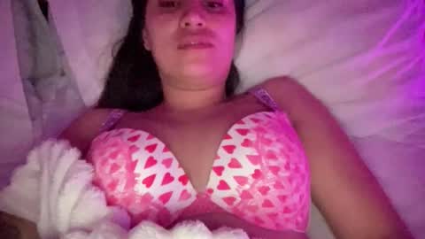SANDRABREEZE online show from April 25, 6:59 am
