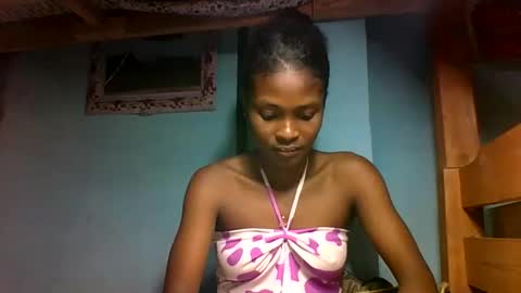 sandricaaa online show from March 10, 7:02 am