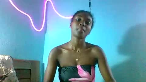 sandricaaa online show from February 20, 9:33 am