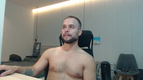 DeAlex online show from October 3, 12:35 pm