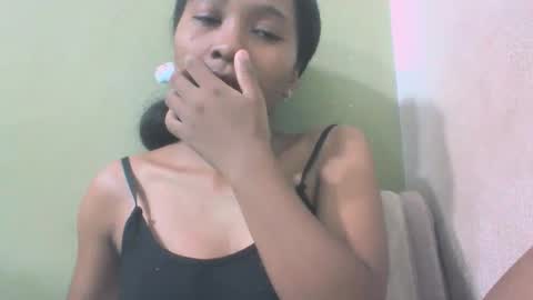 sandy735579 online show from May 26, 11:38 am