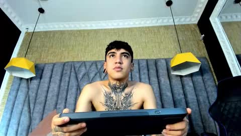 SantiAbader online show from October 21, 11:37 am