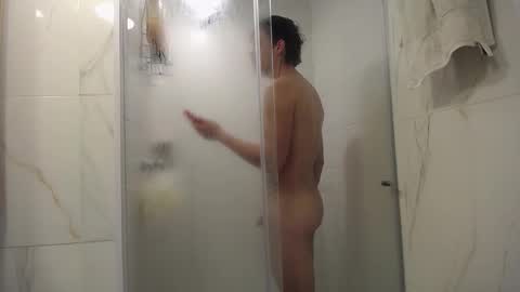 Snapshot of santii_rose chatting on October 6, 1:18 pm Santii online show from October 6, 1:18 pm