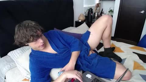 Snapshot of santii_rose chatting on January 30, 6:21 pm Santii online show from January 30, 6:21 pm