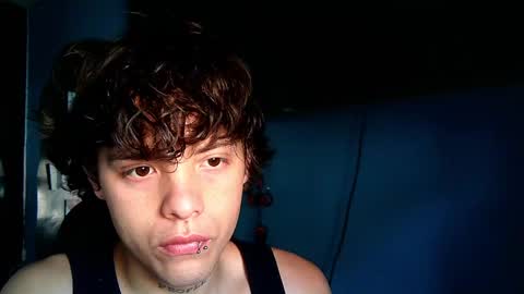 Snapshot of santii_rose chatting on February 2, 2:13 pm Santii online show from February 2, 2:13 pm