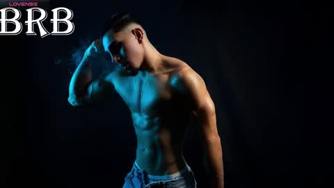 Santiago Seans online show from November 18, 2:31 pm