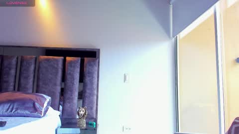 Snapshot of santin_seans chatting on October 5, 3:41 pm Santiago Seans online show from October 5, 3:41 pm