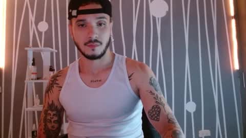 Santy Torres online show from February 26, 3:35 am