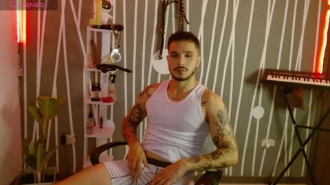 Santy Torres online show from January 17, 2:50 am