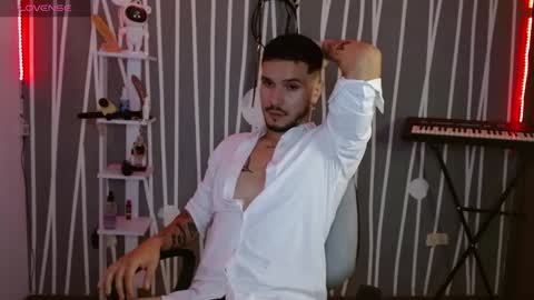 Santy Torres online show from January 23, 2:23 am