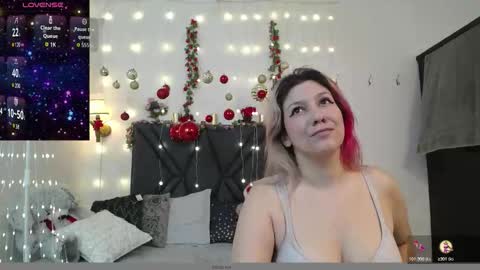 sanyaseraphine0 online show from November 18, 7:06 pm