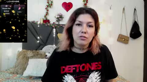 sanyaseraphine0 online show from May 12, 8:07 pm