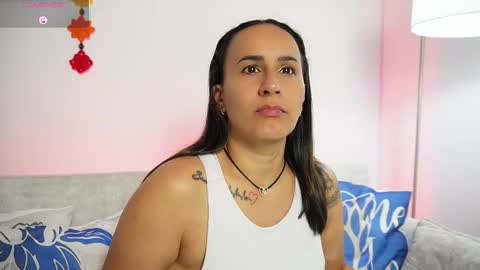   online show from February 20, 11:01 am