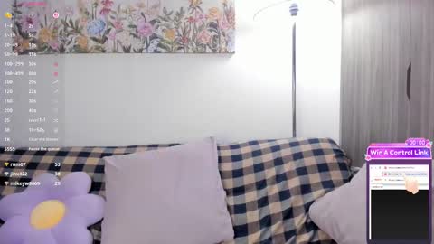 Sara  new account  give me thomb up  Follow me   help me reach 15k followers again   online show from February 12, 11:19 pm