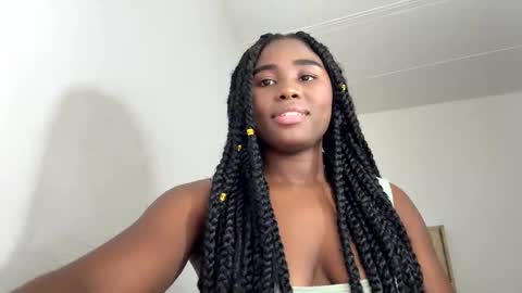 Sara online show from November 12, 4:04 am