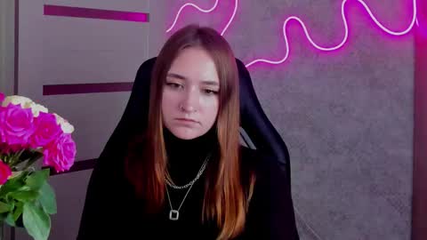 Sara online show from October 9, 7:41 pm