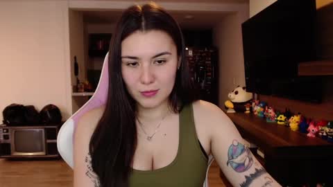 Sara online show from January 9, 5:54 pm