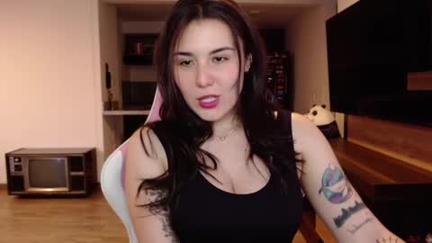 Sara online show from December 2, 6:16 pm