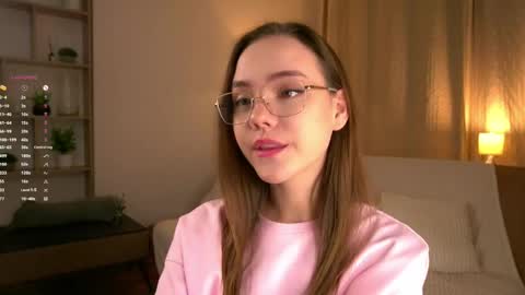 Im Sara  online show from March 6, 6:07 pm