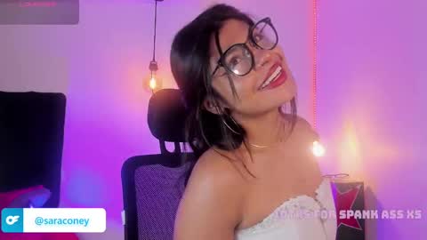 sara uwu online show from September 14, 3:35 pm