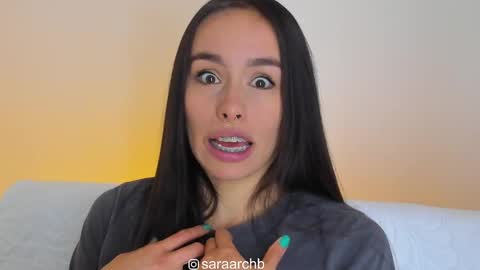 Sara online show from October 6, 3:52 pm