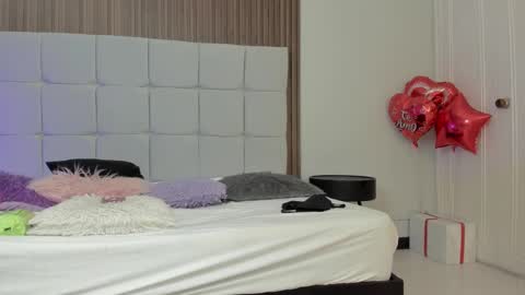 Snapshot of saraby_blandon chatting on February 21, 10:07 am online show from February 21, 10:07 am